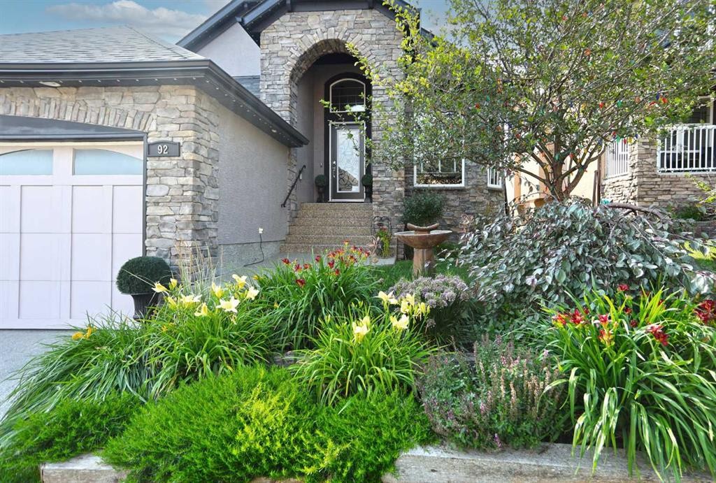 92 Sherwood Rise Nw, Calgary, AB - Outdoor