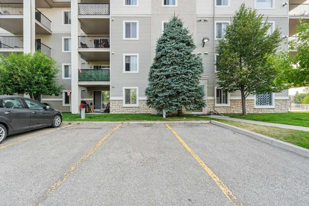2207-12 Cimarron Common, Okotoks, AB - Outdoor With Balcony With Facade