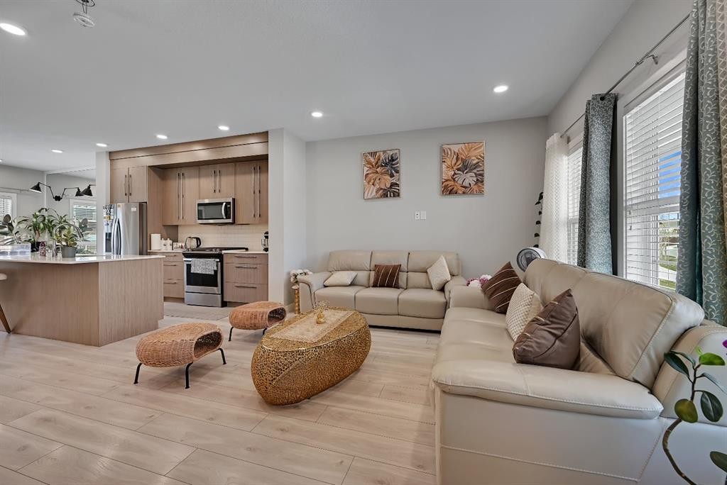 1265 Carrington Boulevard Nw, Calgary, AB - Indoor Photo Showing Living Room