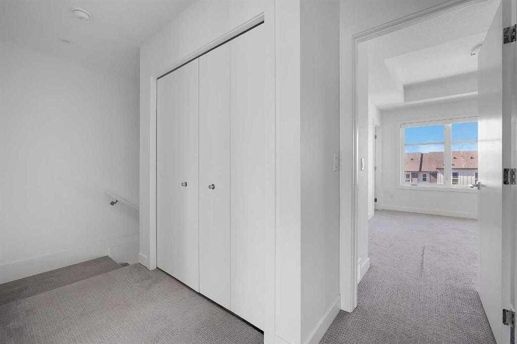 693 Savanna Boulevard Ne, Calgary, AB - Indoor Photo Showing Other Room