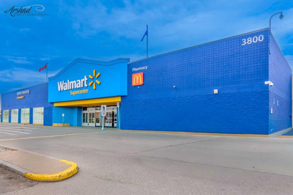 2231 40 Street Se, Calgary, AB - Outdoor