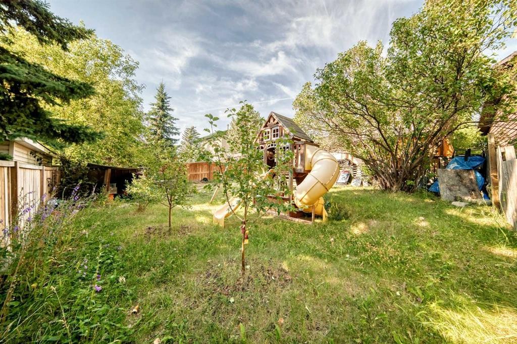 179 Deer Ridge Way Se, Calgary, AB - Outdoor