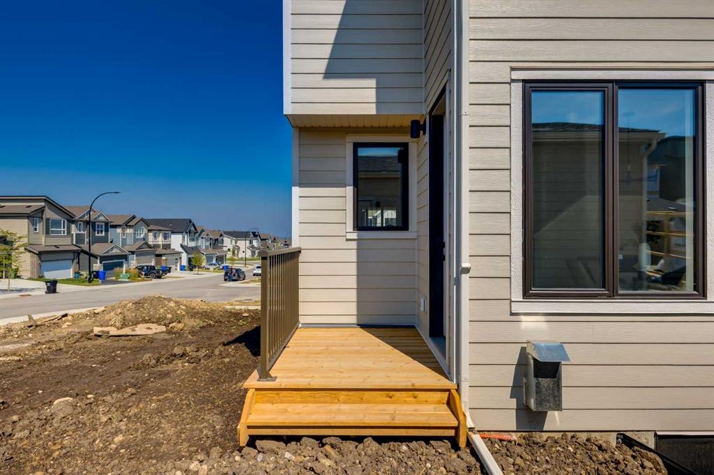 88 Bluerock Terrace Sw, Calgary, AB - Outdoor With Exterior