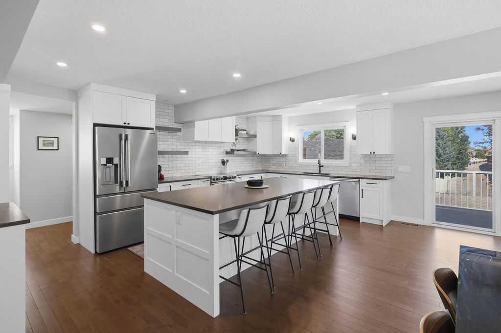 87 Couture Crescent Sw, Calgary, AB - Indoor Photo Showing Kitchen With Stainless Steel Kitchen With Upgraded Kitchen