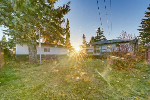 83 Ferncliff Crescent Se, Calgary, AB 