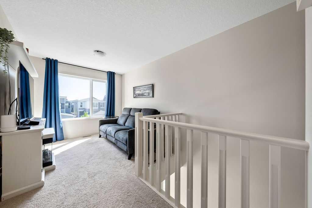 114 Seton Grove Se, Calgary, AB - Indoor
