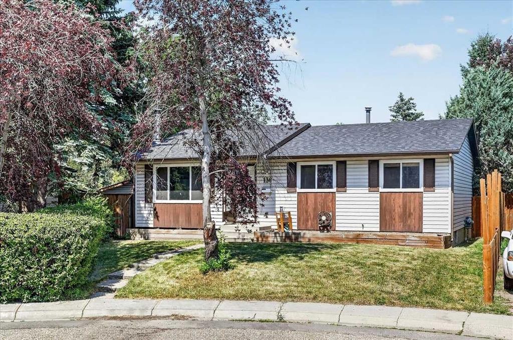 136 Templeview Place Ne, Calgary, AB - Outdoor
