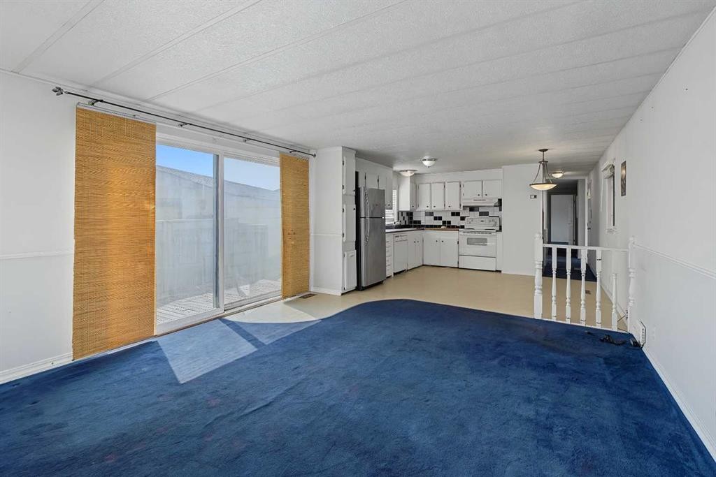 145 Spring Haven Mews Se, Airdrie, AB - Photo Showing Other Room