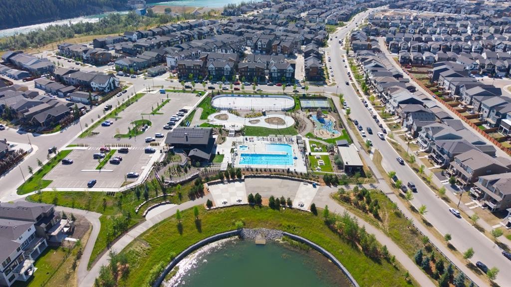 125 Rochester Way Nw, Calgary, AB - Outdoor With View