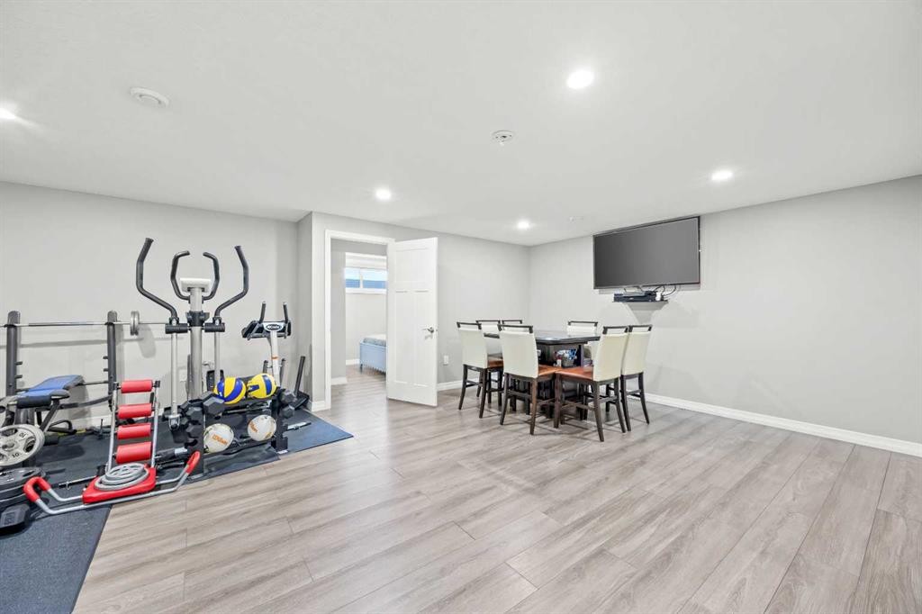 27 Mahogany Crescent Se, Calgary, AB - Indoor