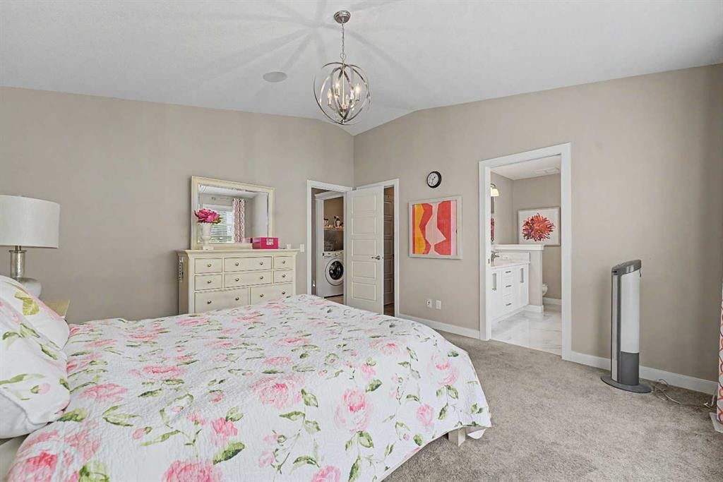 605 Nolan Hill Boulevard Nw, Calgary, AB - Indoor Photo Showing Bedroom