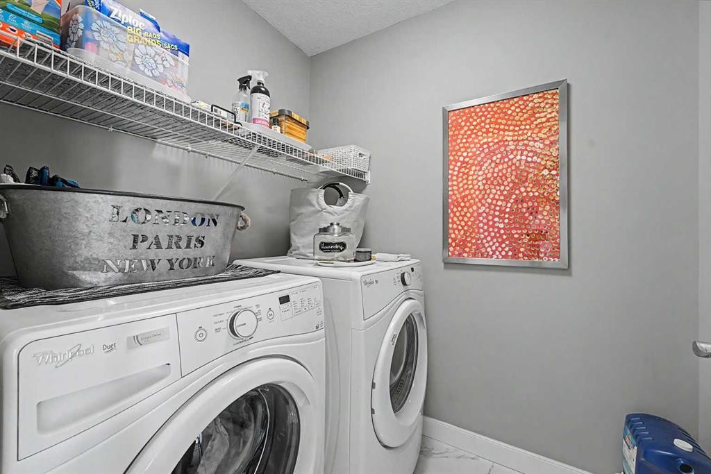 605 Nolan Hill Boulevard Nw, Calgary, AB - Indoor Photo Showing Laundry Room