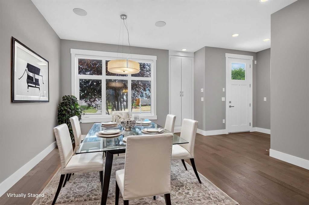 3318 Centre B Street Nw, Calgary, AB - Indoor Photo Showing Dining Room