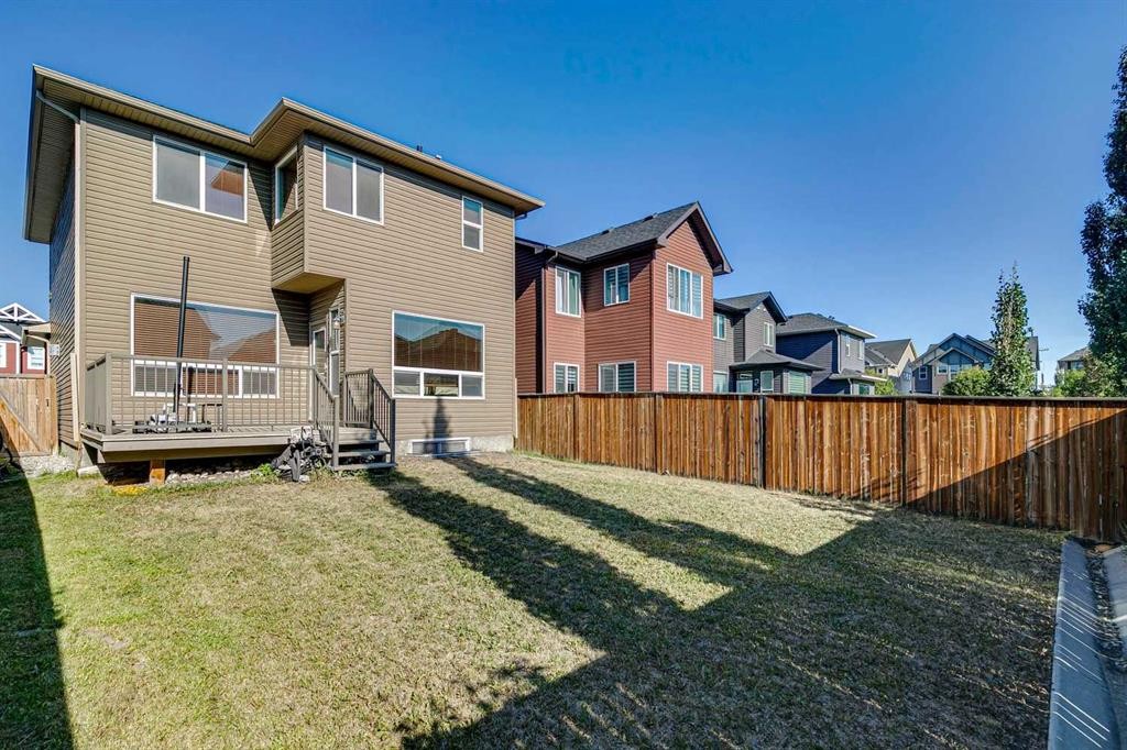 92 Cougar Ridge Close Sw, Calgary, AB - Indoor Photo Showing Basement