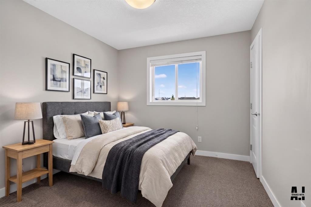 22 Panora Road Nw, Calgary, AB - Indoor Photo Showing Bedroom