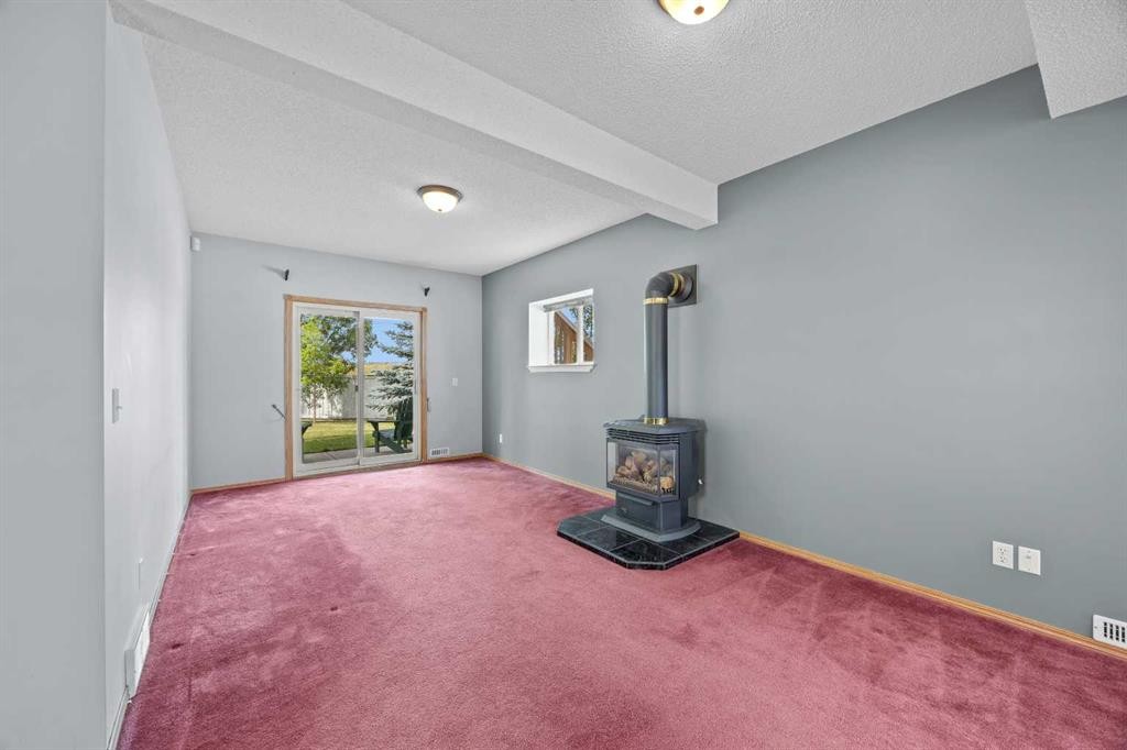 117 Hidden Spring Circle Nw, Calgary, AB