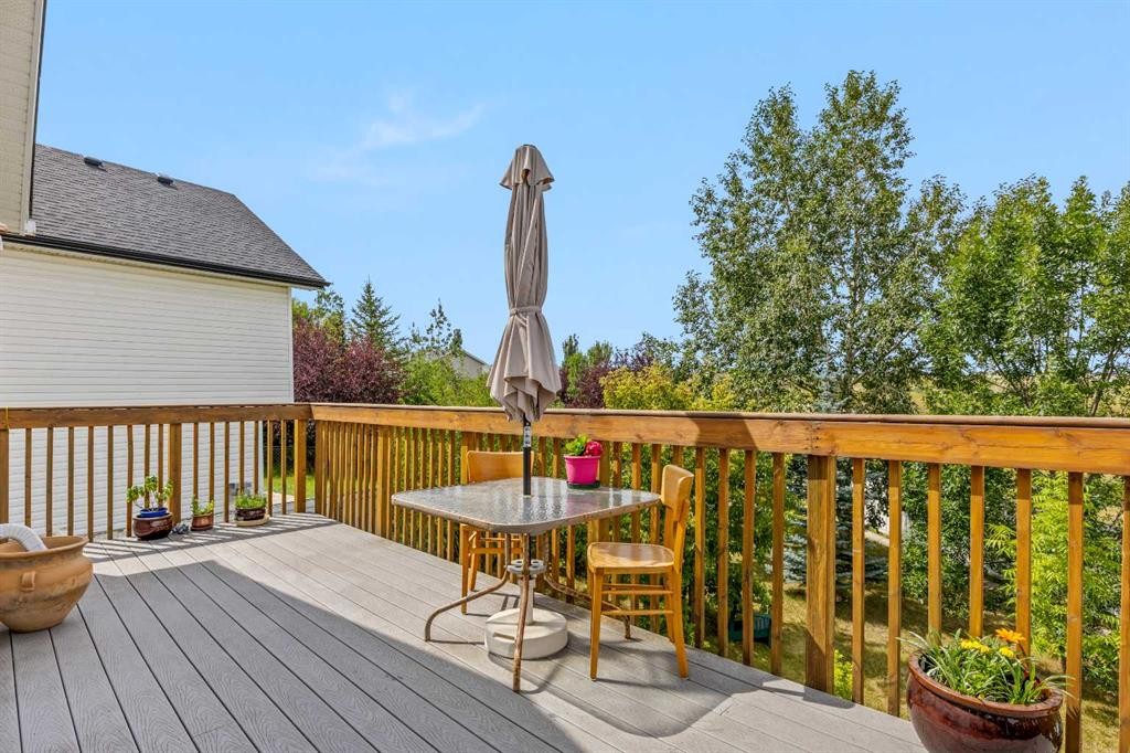 117 Hidden Spring Circle Nw, Calgary, AB