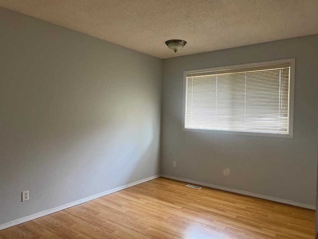 511 40 Street Ne, Calgary, AB
