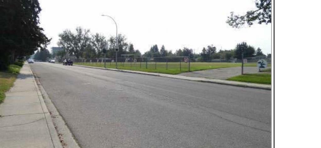 836 69 Avenue Sw, Calgary, AB - Outdoor With View