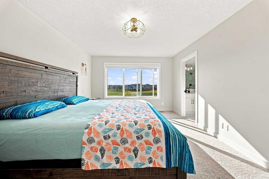 303 Cornerbrook Drive Ne, Calgary, AB - Indoor Photo Showing Bedroom