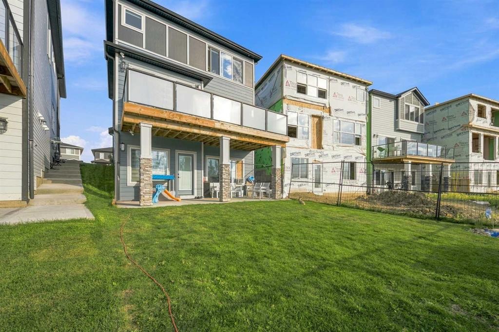 303 Cornerbrook Drive Ne, Calgary, AB - Outdoor