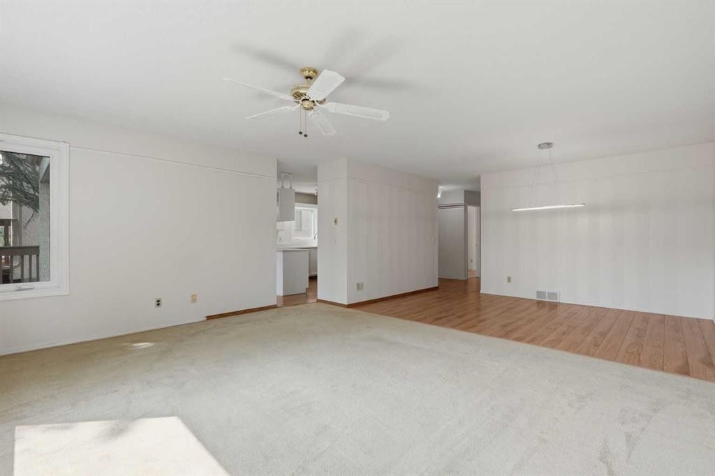 30 Sandarac Circle Nw, Calgary, AB - Indoor Photo Showing Other Room