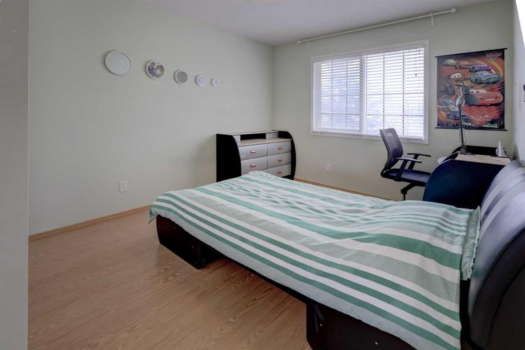 189 Citadel Crest Park Nw, Calgary, AB - Indoor Photo Showing Bedroom