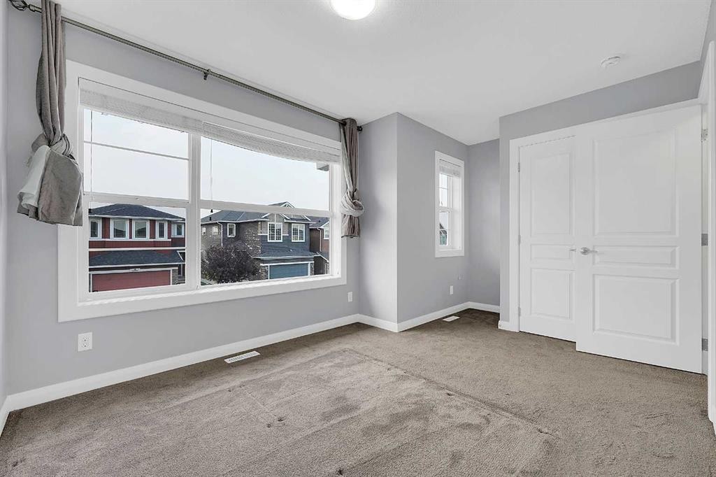 95 Redstone Park Ne, Calgary, AB - Indoor Photo Showing Other Room