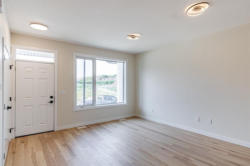 1997 Mccaskill Drive, Crossfield, AB - Indoor Photo Showing Other Room
