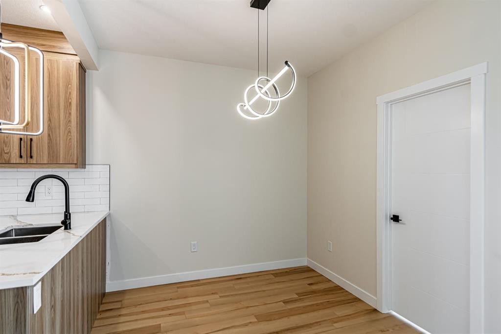 1997 Mccaskill Drive, Crossfield, AB - Indoor