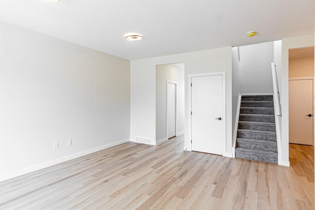 1997 Mccaskill Drive, Crossfield, AB - Indoor Photo Showing Other Room