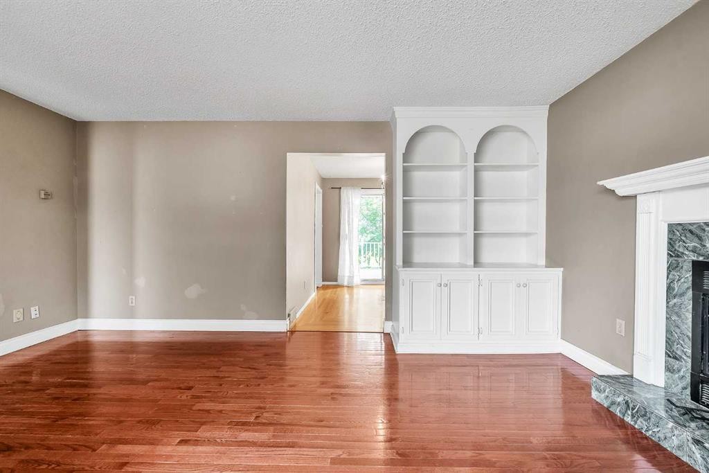 5820 Dalmead Crescent Nw, Calgary, AB