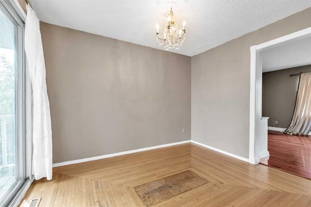 5820 Dalmead Crescent Nw, Calgary, AB