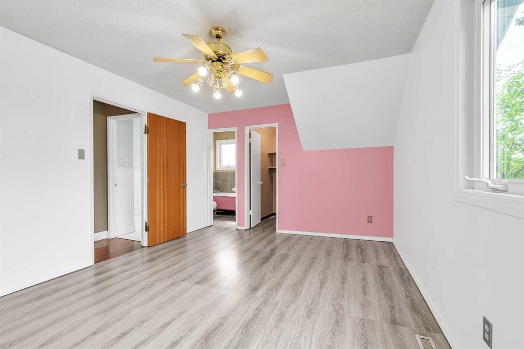 5820 Dalmead Crescent Nw, Calgary, AB