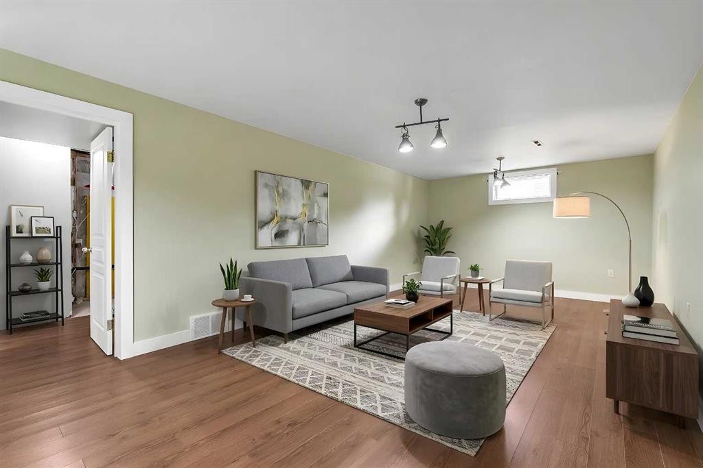 5820 Dalmead Crescent Nw, Calgary, AB