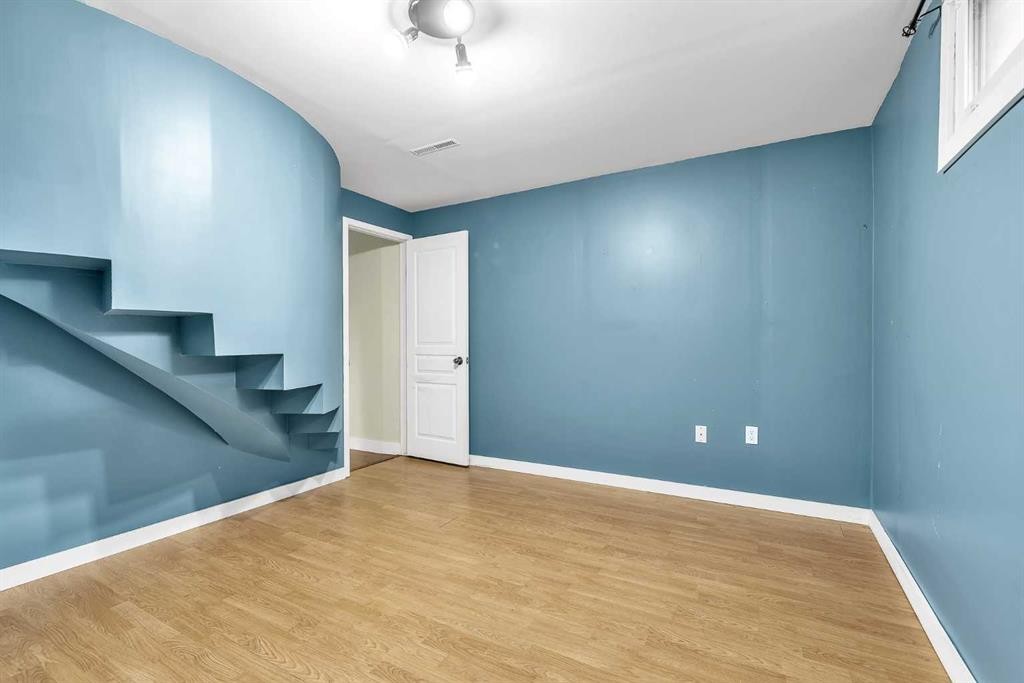 5820 Dalmead Crescent Nw, Calgary, AB