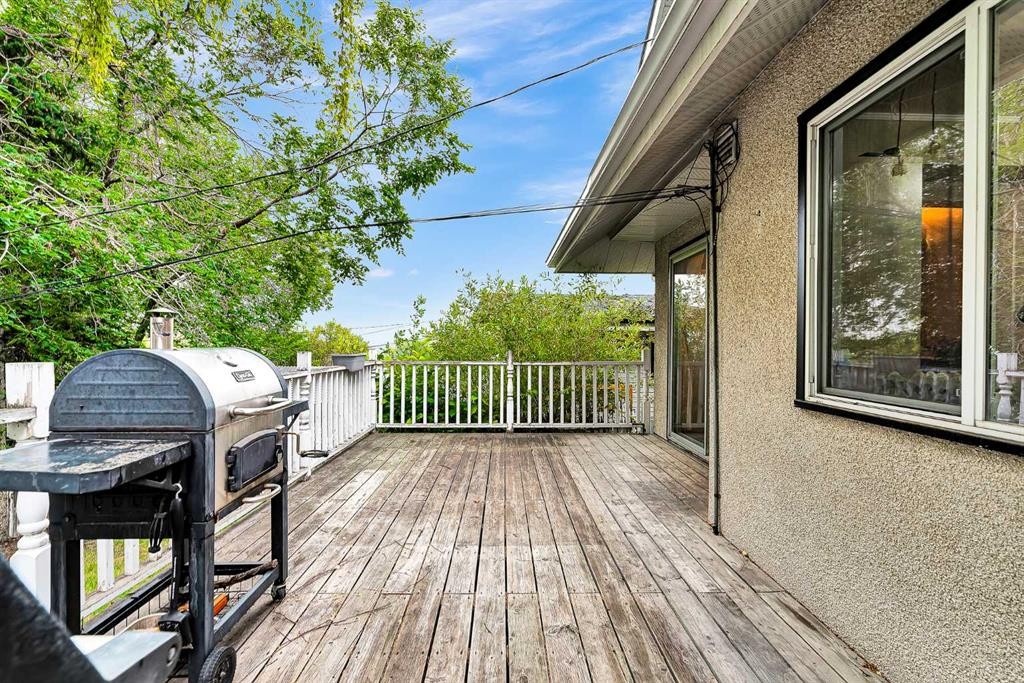 5820 Dalmead Crescent Nw, Calgary, AB