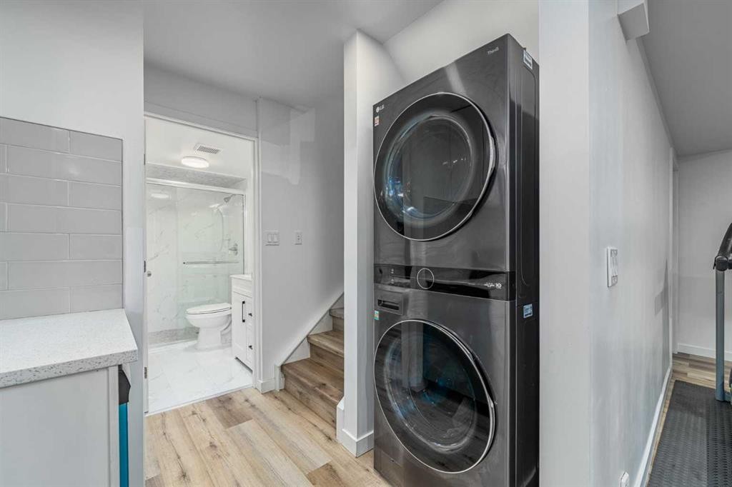 173 Pantego Road Nw, Calgary, AB - Indoor Photo Showing Laundry Room