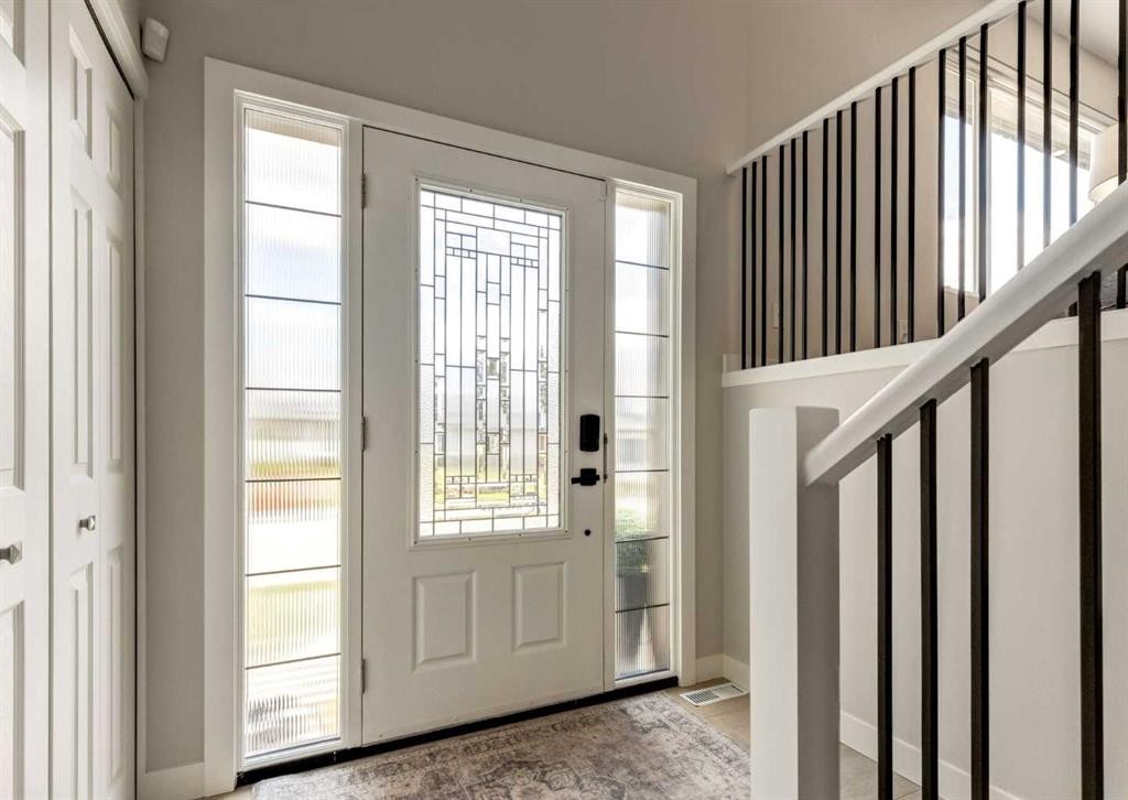 176 Mapleburn Drive Se, Calgary, AB - Indoor Photo Showing Other Room