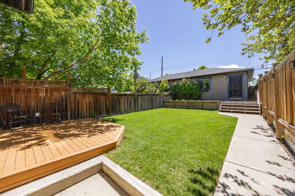 211 32 Avenue Nw, Calgary, AB - Outdoor With Deck Patio Veranda