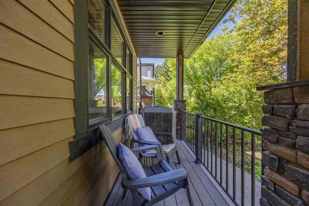 211 32 Avenue Nw, Calgary, AB - Outdoor With Deck Patio Veranda With Exterior