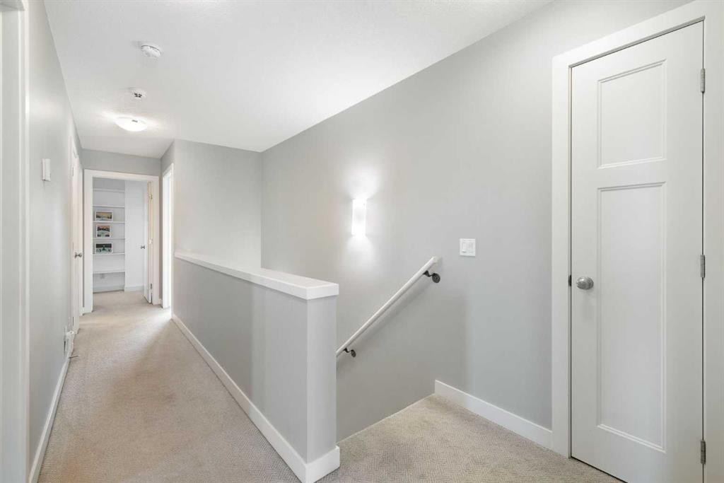 94 Masters Mews Se, Calgary, AB - Indoor Photo Showing Other Room
