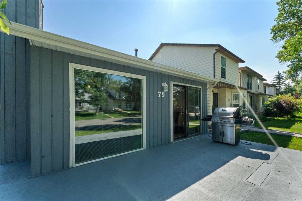79 Templegreen Place Ne, Calgary, AB - Outdoor With Exterior
