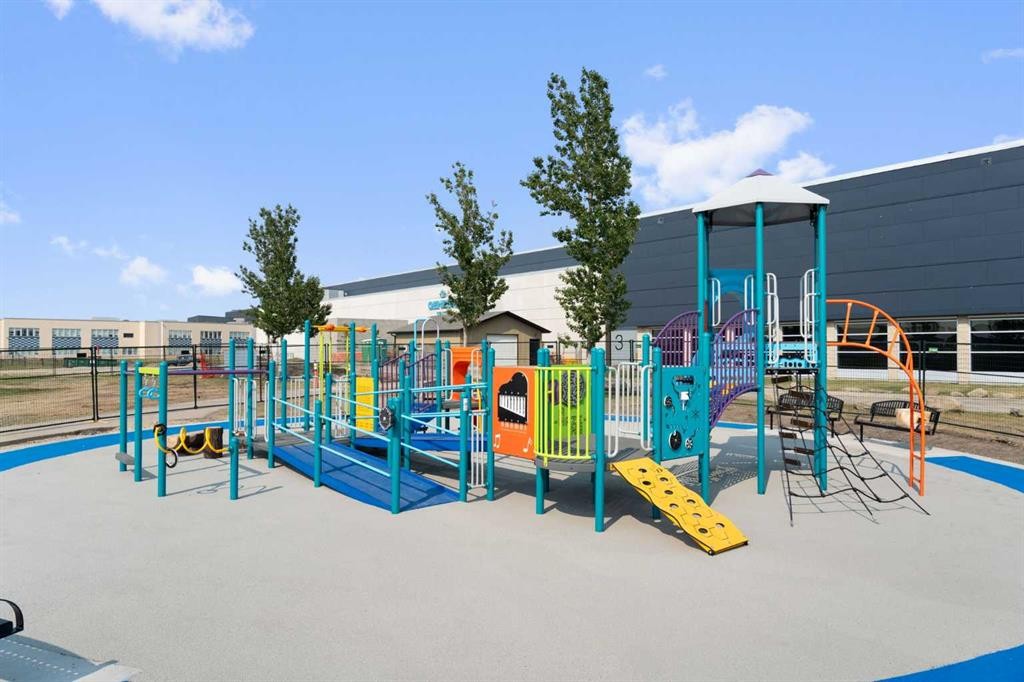 77 Tararidge Circle Ne, Calgary, AB - Outdoor