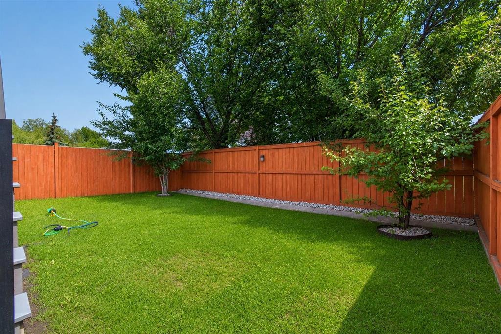 250 Bridlewood Circle Sw, Calgary, AB - Outdoor