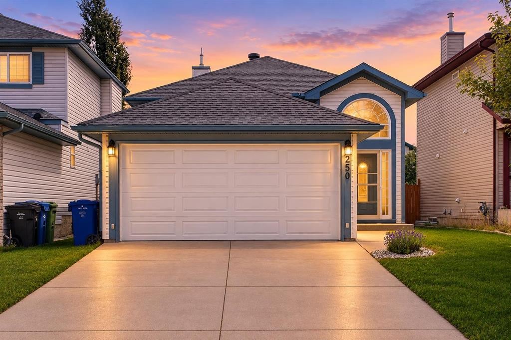 250 Bridlewood Circle Sw, Calgary, AB - Outdoor