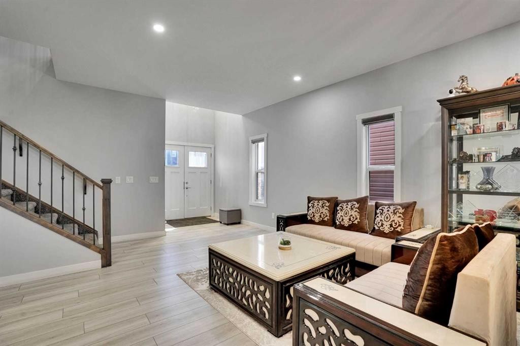 50 Saddlestone Place Ne, Calgary, AB - Indoor Photo Showing Living Room