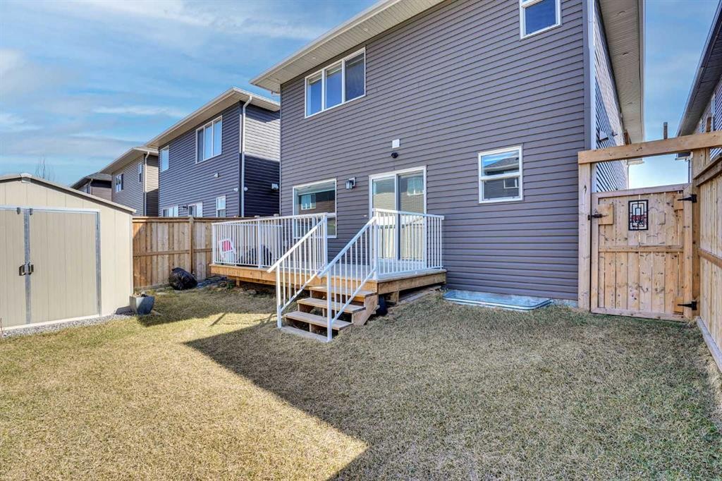 50 Saddlestone Place Ne, Calgary, AB - Outdoor With Exterior