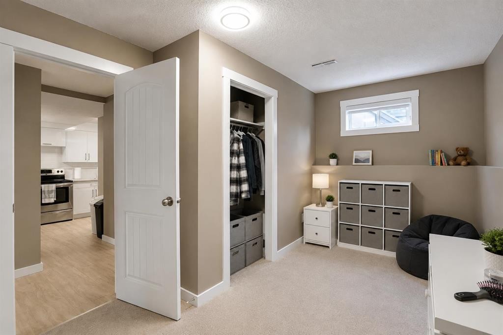 115 Abingdon Crescent Ne, Calgary, AB - Indoor