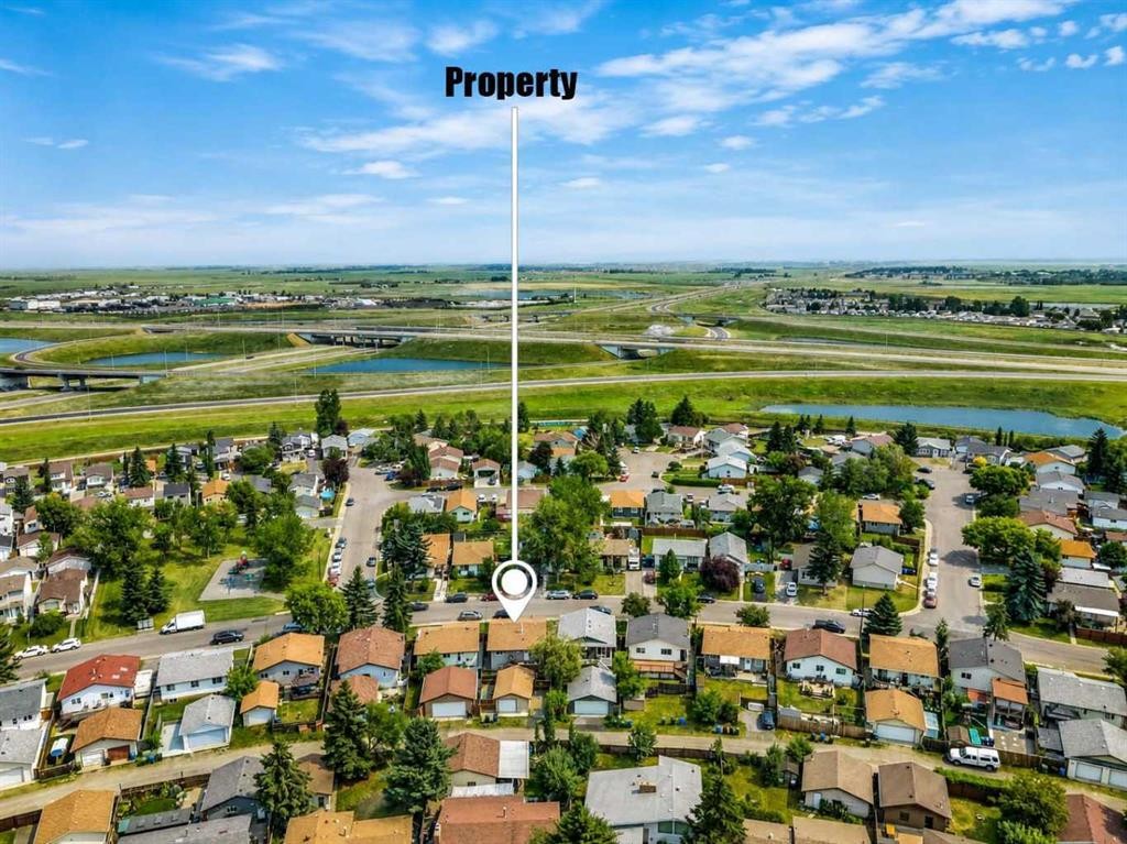 115 Abingdon Crescent Ne, Calgary, AB - Outdoor With View